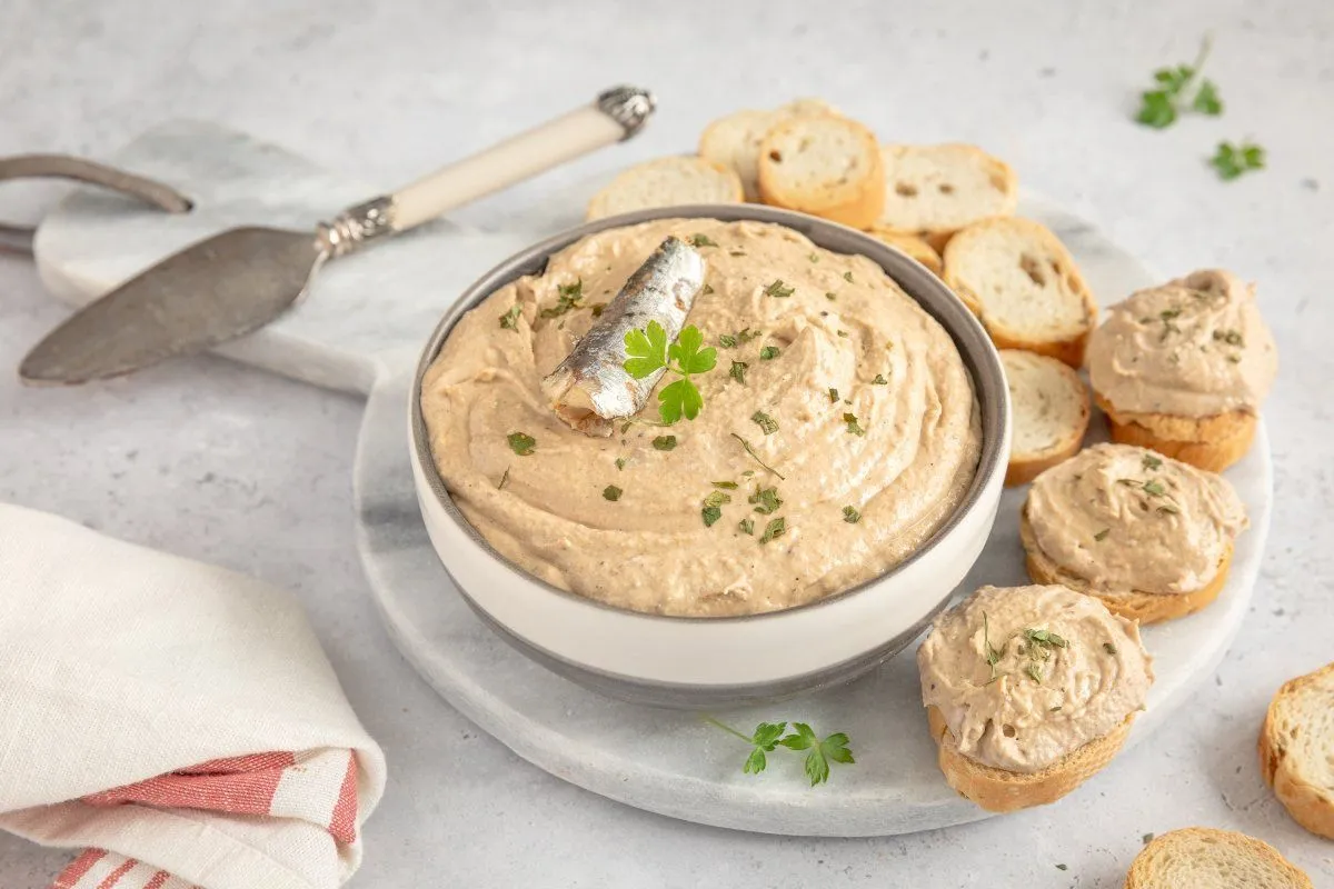 Sin complicaciones y lleno de sabor: un dip sencillo que se acaba más rápido de lo que imaginas.