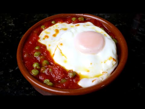 Huevos a la cazuela, ¡Un desayuno que puedes preparar para toda la familia en un dos por tres!