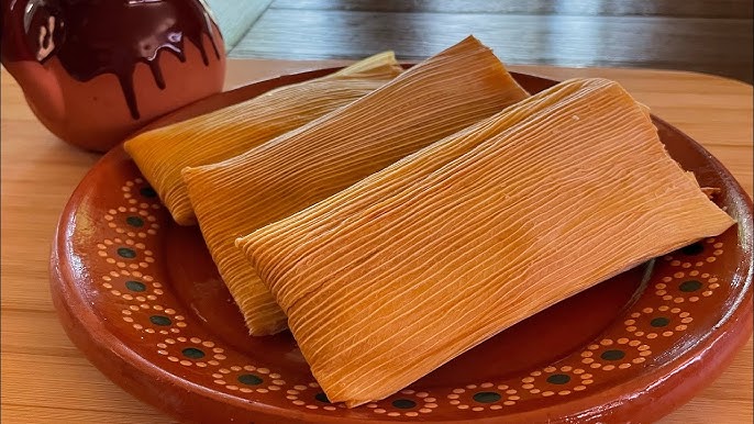 Tamales de chiles colorados